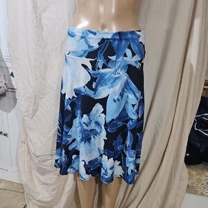 Chic Blue Floral A-Line Skirt